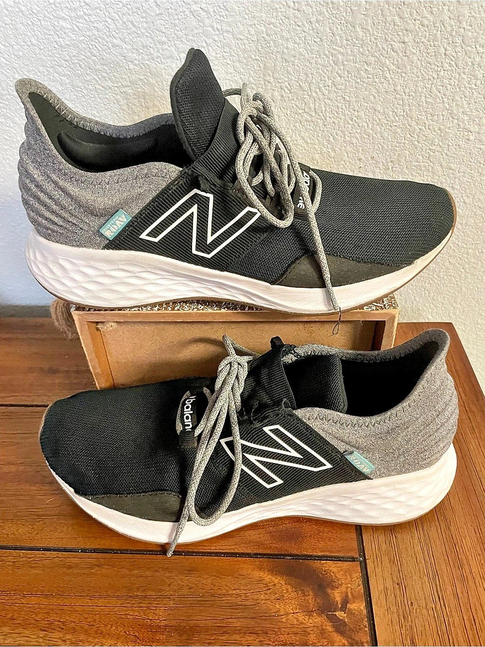 New Balance Fresh Foam Roav Women's Athletic Shoes US 7